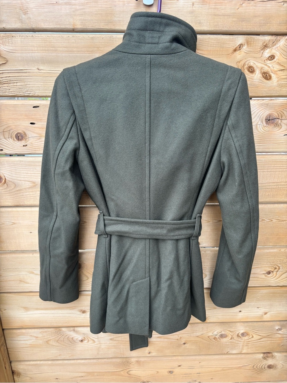 Babaton ‘The Connor Coat’ in Olive Green - Picture 2 of 8